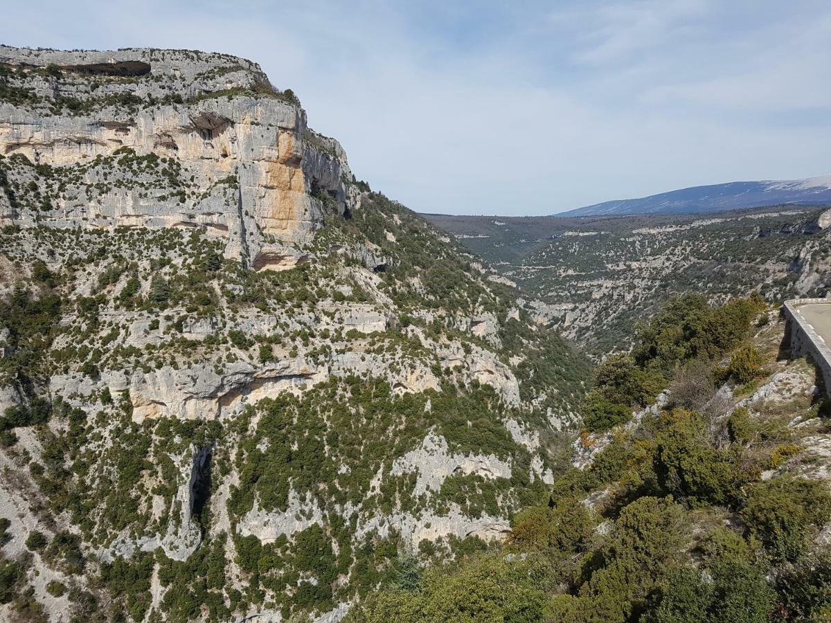 Chambre Pour Cyclistes Au Mt Ventoux Le Barroux Esterno foto